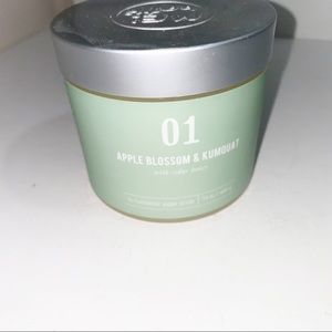 Me! Bath Apple Blossom & Kumquat Sugar body Scrub New